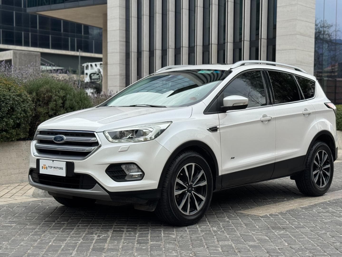 Ford ESCAPE 2018 (1/19)